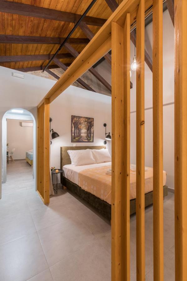 Casa Leone, Cosy Apartment Overlooking The Square Spilion Exterior photo