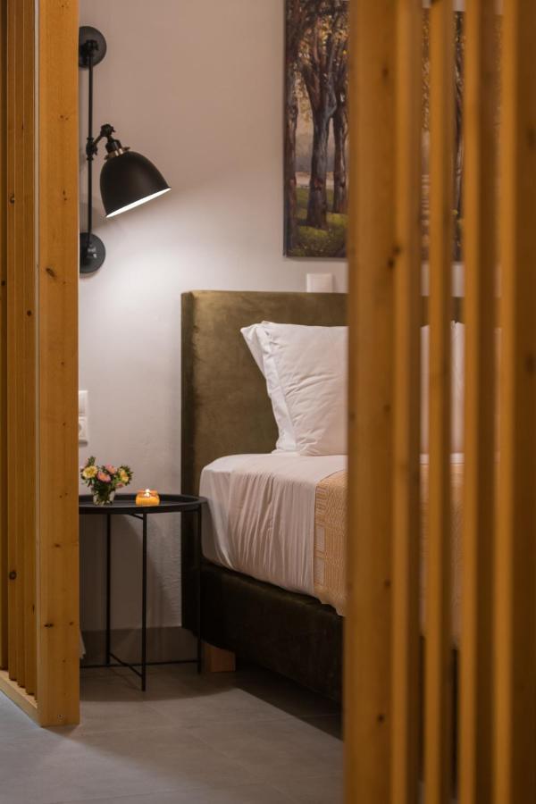 Casa Leone, Cosy Apartment Overlooking The Square Spilion Exterior photo